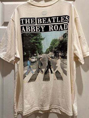 Beatles Abbey Road Graphic Men Tee - Ivory size XL